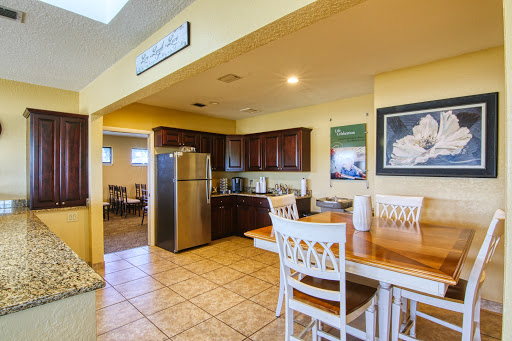 Funeral Home «Baldwin Brothers A Funeral & Cremation Society: Tavares Funeral Home», reviews and photos, 1350 E Burleigh Blvd, Tavares, FL 32778, USA