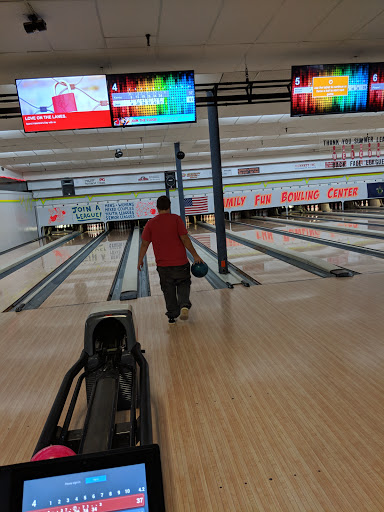 Bowling Alley «Family Fun Bowling Center», reviews and photos, 15 Hildreth St, Bangor, ME 04401, USA