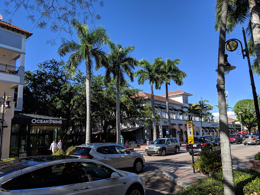 Coffee Shop «Starbucks», reviews and photos, 796 5th Ave S, Naples, FL 34102, USA
