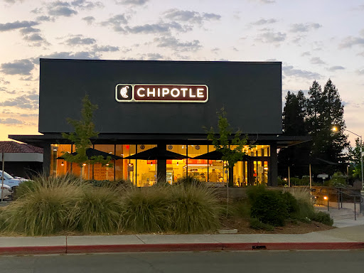 Mexican Restaurant «Chipotle Mexican Grill», reviews and photos, 596 E Perkins St, Ukiah, CA 95482, USA