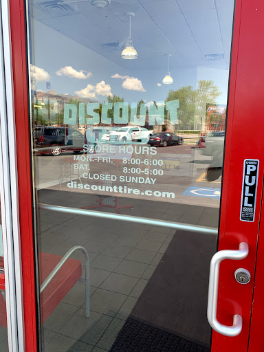 Tire Shop «Discount Tire Store - Draper, UT», reviews and photos, 89 E 12450 S, Draper, UT 84020, USA
