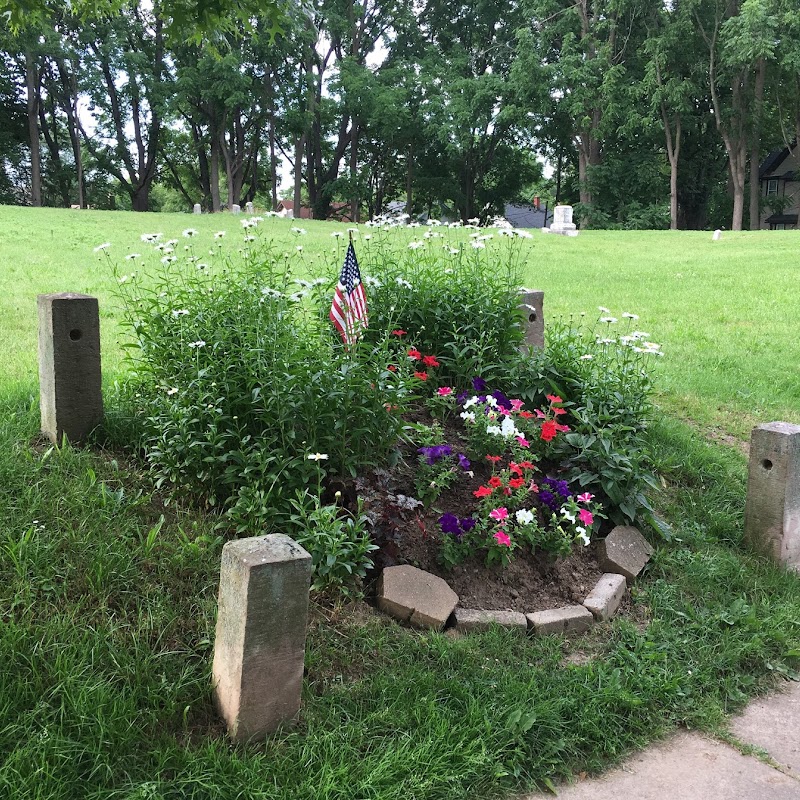 Rapids Cemetery