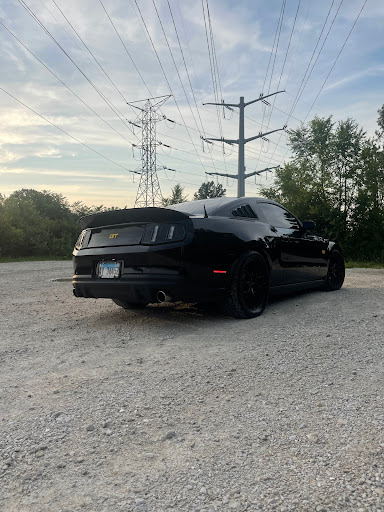 Car Dealer «Ultimate Motor Cars», reviews and photos, 2101 Ogden Ave, Downers Grove, IL 60515, USA