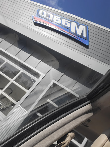 Auto Body Shop «Maaco Collision Repair & Auto Painting», reviews and photos, 1465 Railroad Blvd, Eugene, OR 97402, USA