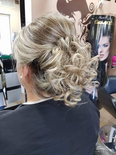Noa Peluqueros en Fuenlabrada, Madrid
