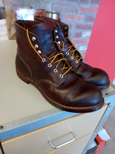 Shoe Store «Red Wing», reviews and photos, 35959 US Hwy 19 N, Palm Harbor, FL 34684, USA