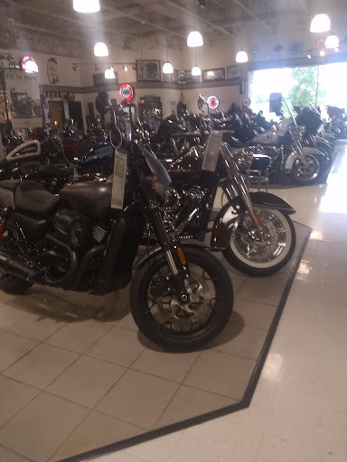 Harley-Davidson Dealer «Warren Harley-Davidson», reviews and photos, 2102 Elm Rd, Cortland, OH 44410, USA