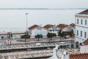 Kula Lisbon - Santa Apolónia image