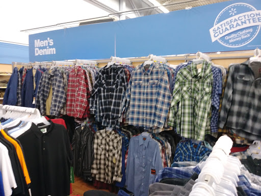 Discount Store «Walmart», reviews and photos, 10075 Bruceville Rd, Elk Grove, CA 95757, USA