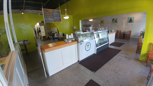 Chocolate Shop «Best Chocolate In Town», reviews and photos, 880 Massachusetts Ave, Indianapolis, IN 46204, USA