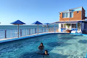 Villa Marina Beach resort image