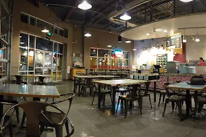 MOD Pizza image