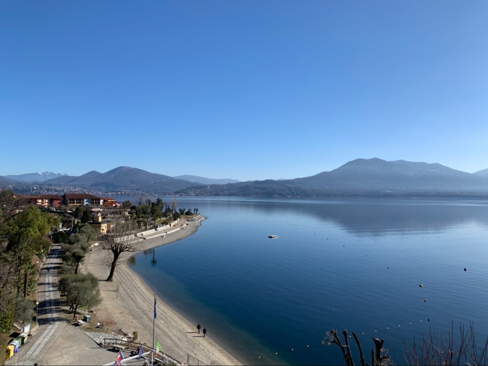 Foto af Spiaggia di Cannero - populært sted blandt afslapningskendere