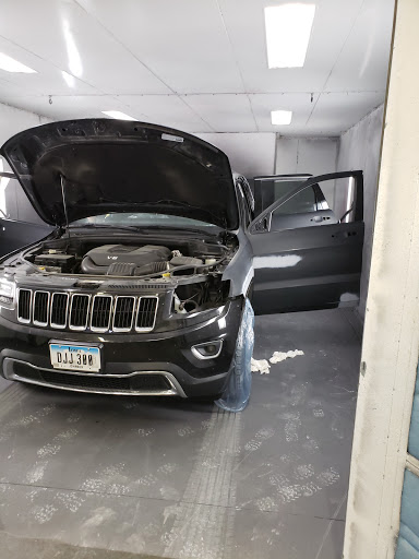 Auto Body Shop «Hanson Automotive Inc», reviews and photos, 2462 Freedom Ct, Iowa City, IA 52240, USA