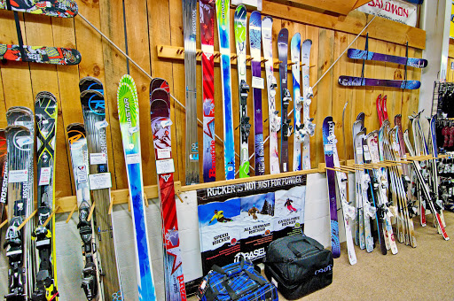 Canoe & Kayak Store «Back Country Ski & Sport», reviews and photos, 1931 Apperson Dr, Salem, VA 24153, USA