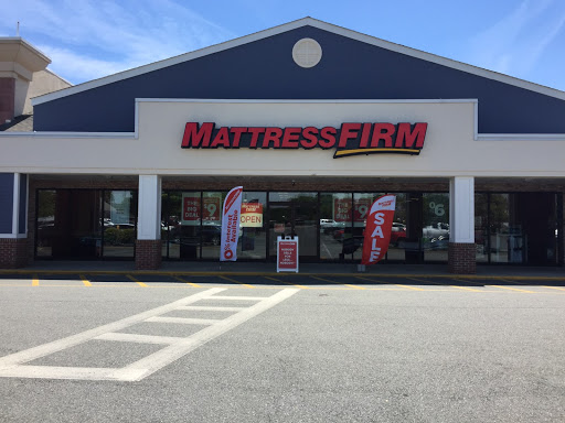 Mattress Firm East Wareham, 2991 Cranberry Hwy l, East Wareham, MA 02538, USA, 