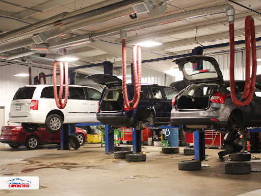 Used Car Dealer «Davenport Used Car Superstore», reviews and photos, 4618 N Brady St, Davenport, IA 52806, USA