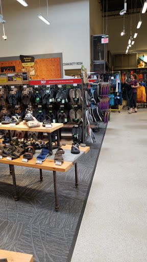 Camping Store «REI», reviews and photos, 6424 Sawmill Rd, Columbus, OH 43235, USA