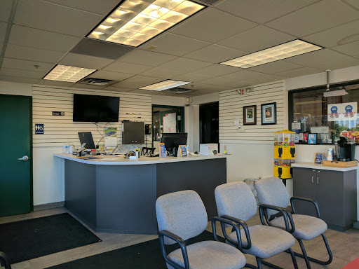Auto Repair Shop «Apple Valley Car Clinic», reviews and photos, 7540 147th St W, Apple Valley, MN 55124, USA