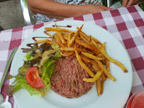 Steak tartare du Restaurant Brasserie Pizzeria La Villa à Andernos-les-Bains - n°2