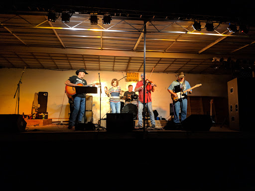 Golf Course «Irish Greens Golf Club & Restaurant», reviews and photos, 2946 Logtown Rd, Oconto, WI 54153, USA