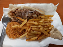 Plats et boissons du Kebab Restaurant Med à Neuilly-sur-Marne - n°2