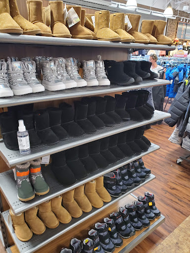 Outdoor Sports Store «Sierra Trading Post», reviews and photos, 3500 S College Ave #140, Fort Collins, CO 80525, USA