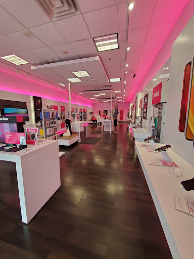 Cell Phone Store «T-Mobile», reviews and photos, 30 Falcon Rd #1202, Hillsborough Township, NJ 08844, USA