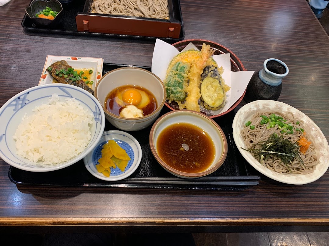 出雲そば 北九州空港店