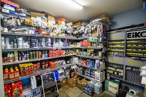 Car Repair and Maintenance «C.A.R. Service Center Inc.», reviews and photos, 219 Blackman Blvd E, Wartrace, TN 37183, USA