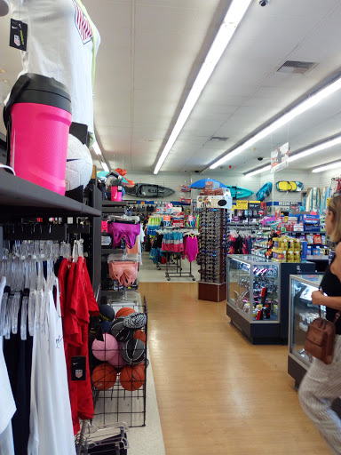 Sporting Goods Store «Big 5 Sporting Goods - Capistrano Beach», reviews and photos, 34101 Doheny Park Rd, Capistrano Beach, CA 92624, USA