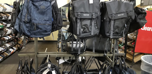 Shoe Store «DSW Designer Shoe Warehouse», reviews and photos, 139 Flatbush Ave, Brooklyn, NY 11217, USA