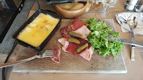 Raclette du Restaurant français Le Stem Restaurant Savoyard à Les Contamines-Montjoie - n°2