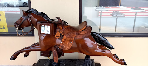 Outlet Mall «Tanger Outlet Williamsburg», reviews and photos, 150 Tanger Dr, Williamsburg, IA 52361, USA