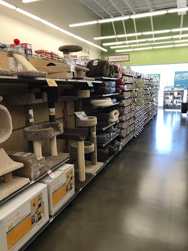 Pet Supplies Plus Lorain