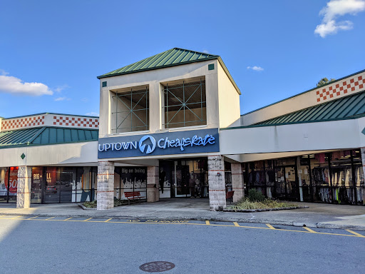 Uptown Cheapskate, 3262 Silas Creek Pkwy, Winston-Salem, NC 27103, USA, 