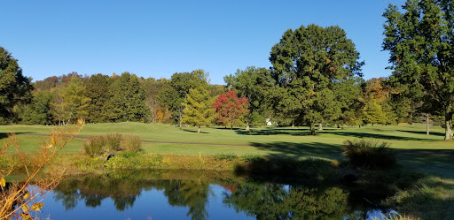 Golf Course «Edgewood Country Club», reviews and photos, 12541 Derricks Creek Rd, Charleston, WV 25320, USA