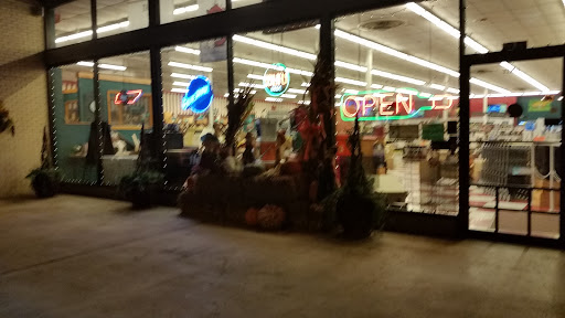 Farragut Wine & Spirits, 11238 Kingston Pike, Knoxville, TN 37934, USA, 