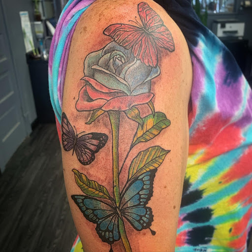 Explore female tattoo ideas ribs, creative tattoo ideas in Sioux City, available at Maya Modification
