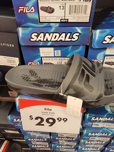 Shoe Store «Shoe Carnival», reviews and photos, 511 S Plano Rd, Richardson, TX 75081, USA