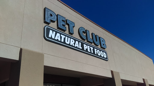 Pet Club W. Tucson, 5068 N Oracle Rd, Tucson, AZ 85704, USA, 