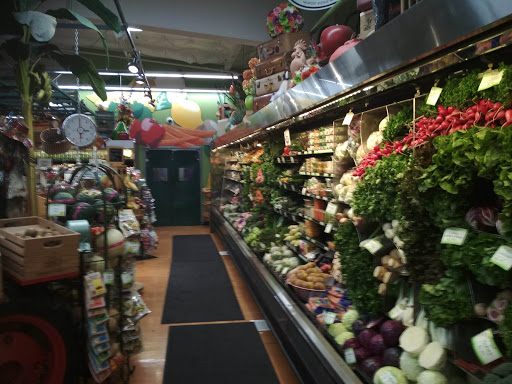 Grocery Store «Newport Avenue Market», reviews and photos, 1121 NW Newport Ave, Bend, OR 97703, USA