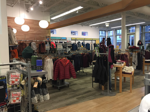 Sporting Goods Store «Gazelle Sports Kalamazoo», reviews and photos, 214 S Kalamazoo Mall, Kalamazoo, MI 49007, USA