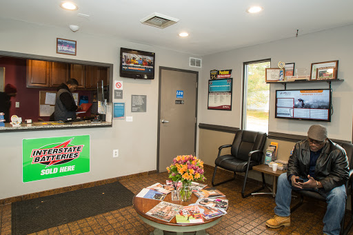 Oil Change Service «Jiffy Lube», reviews and photos, 510 Main St, Reisterstown, MD 21136, USA