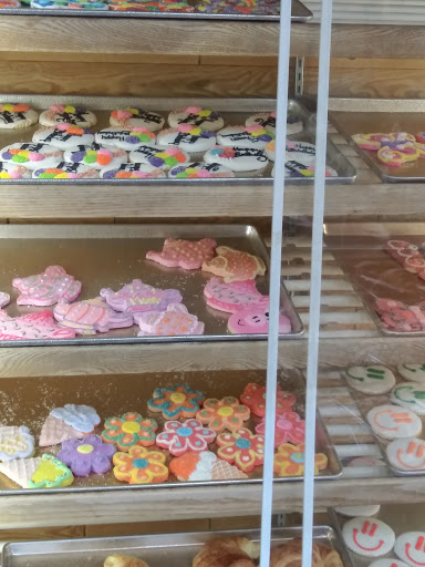 Shopping Mall «Peninsula Shopping Center», reviews and photos, 67 Peninsula Center, Rolling Hills Estates, CA 90274, USA