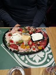 Photo n°106 de Di Voglia JEAN-JAURÈS - Brasserie Italienne & Pizzéria Napolitaine à Saint-Étienne ()