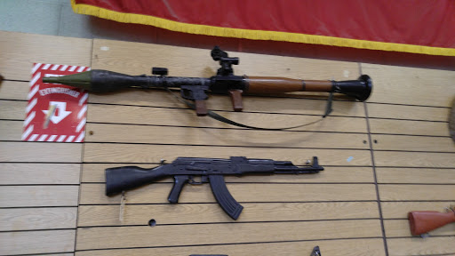 Army & Navy Surplus Shop «Hull Street Outlet Inc», reviews and photos, 3820 Jefferson Davis Hwy, Richmond, VA 23234, USA