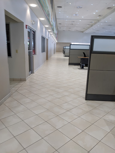 Toyota Dealer «Toyota of Naperville», reviews and photos, 1488 Ogden Ave, Naperville, IL 60540, USA