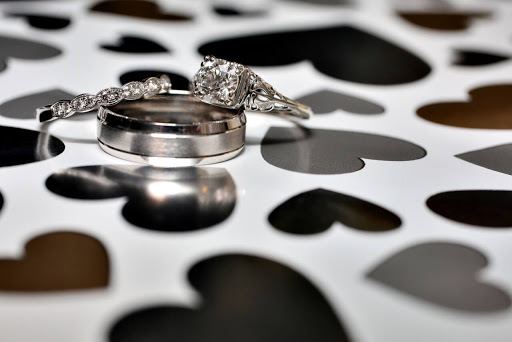 Jewelry Store «State Street Jewelers», reviews and photos, 230 W State St, Geneva, IL 60134, USA