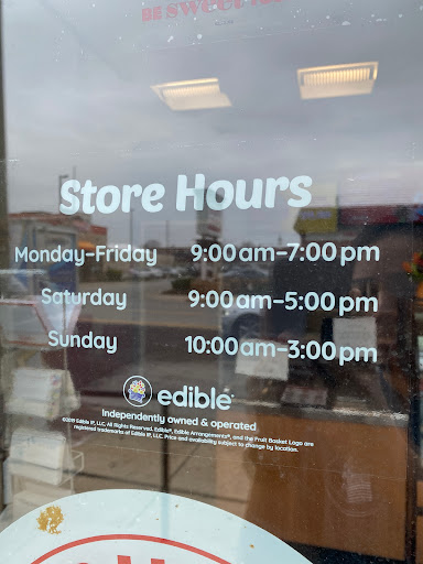 Gift Shop «Edible Arrangements», reviews and photos, 6153 Ridge Ave a, Philadelphia, PA 19128, USA